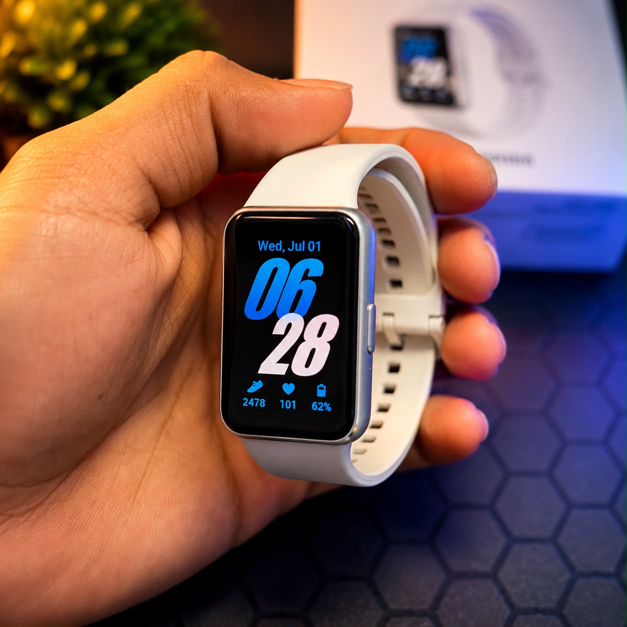 Samsung Galaxy Fit 3 Smartwatch 1.6 AMOLED White