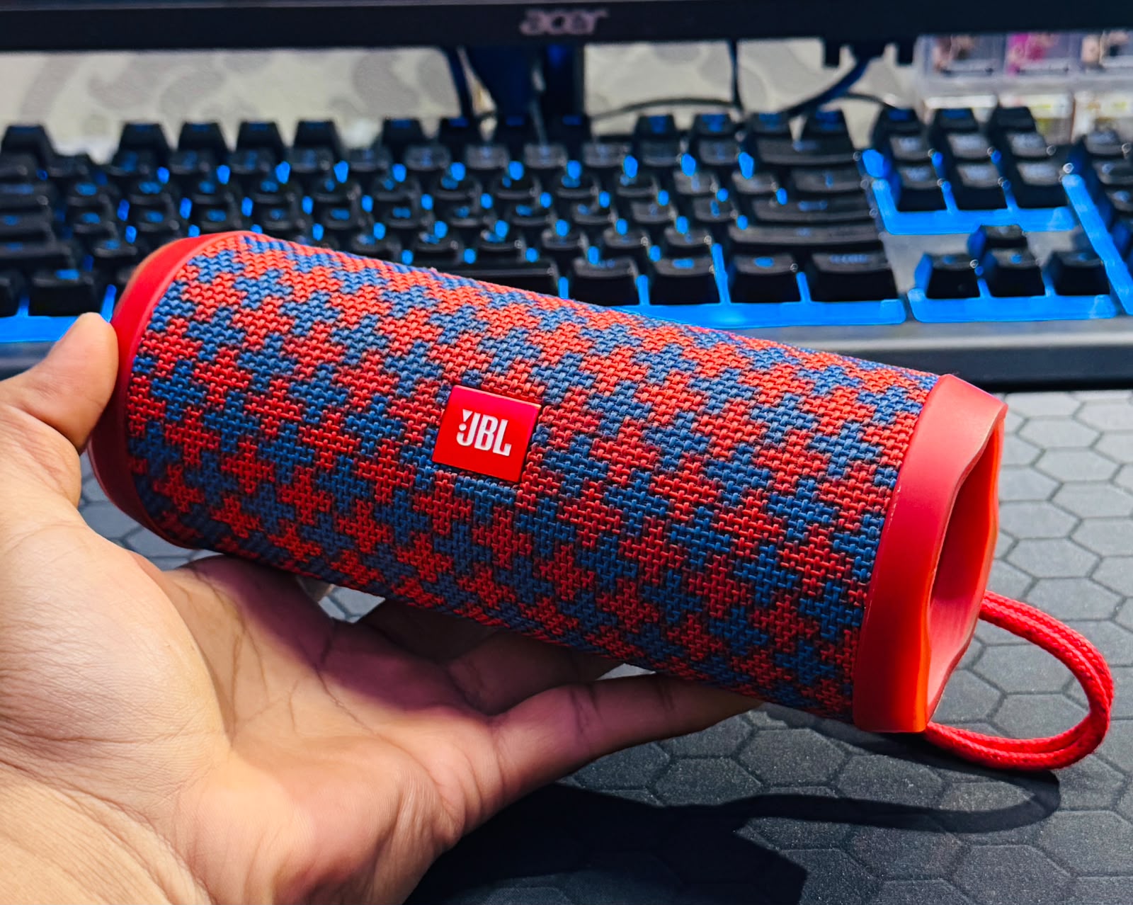 JBL FLIP4 Waterproof Portable Bluetooth Speaker Red